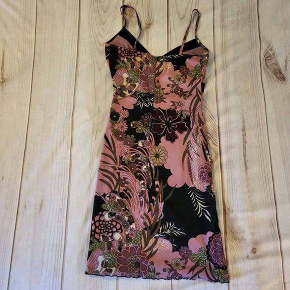 Trixxi Women’s Spaghetti Strapped Dress Dark Retro Floral Pattern Sz L - Picture 2 of 4